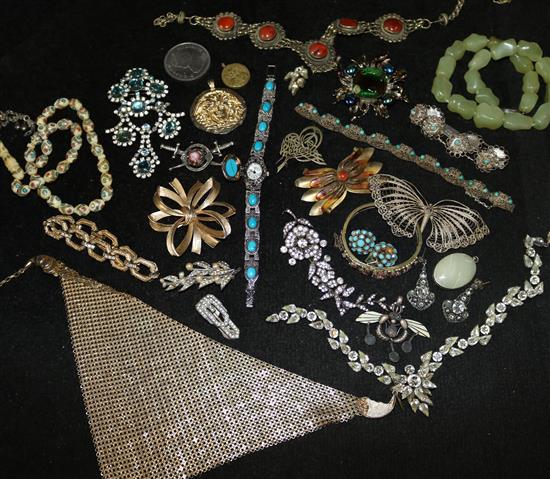 Mixed costume jewellery